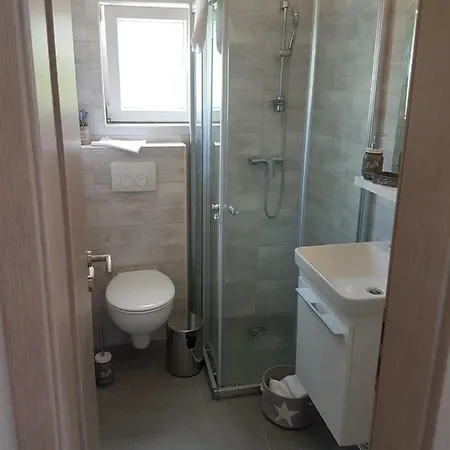 別荘 Rafael オクルグ・ゴルニ