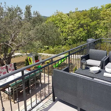 Rafael Casa vacanze Okrug Gornji