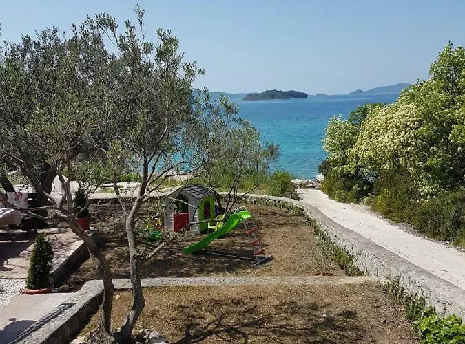Casa vacanze Rafael Okrug Gornji